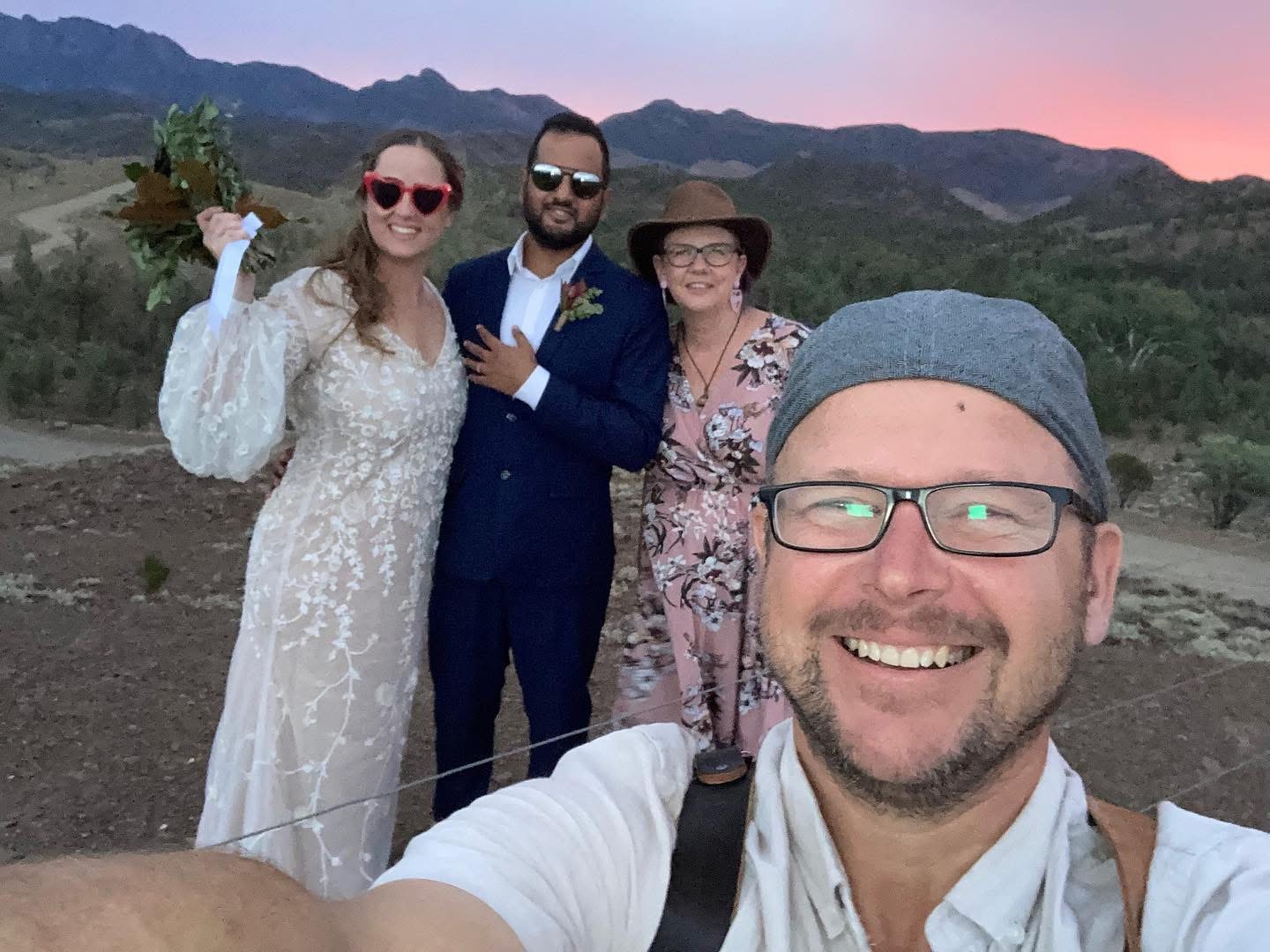 Glenn and Deb working together during a KISS elopement ceremony Flinders Rangers